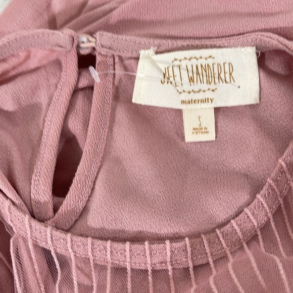 SWEET WANDERER Maternity Pink Lace Blouse Size Small New - Picture 7 of 8